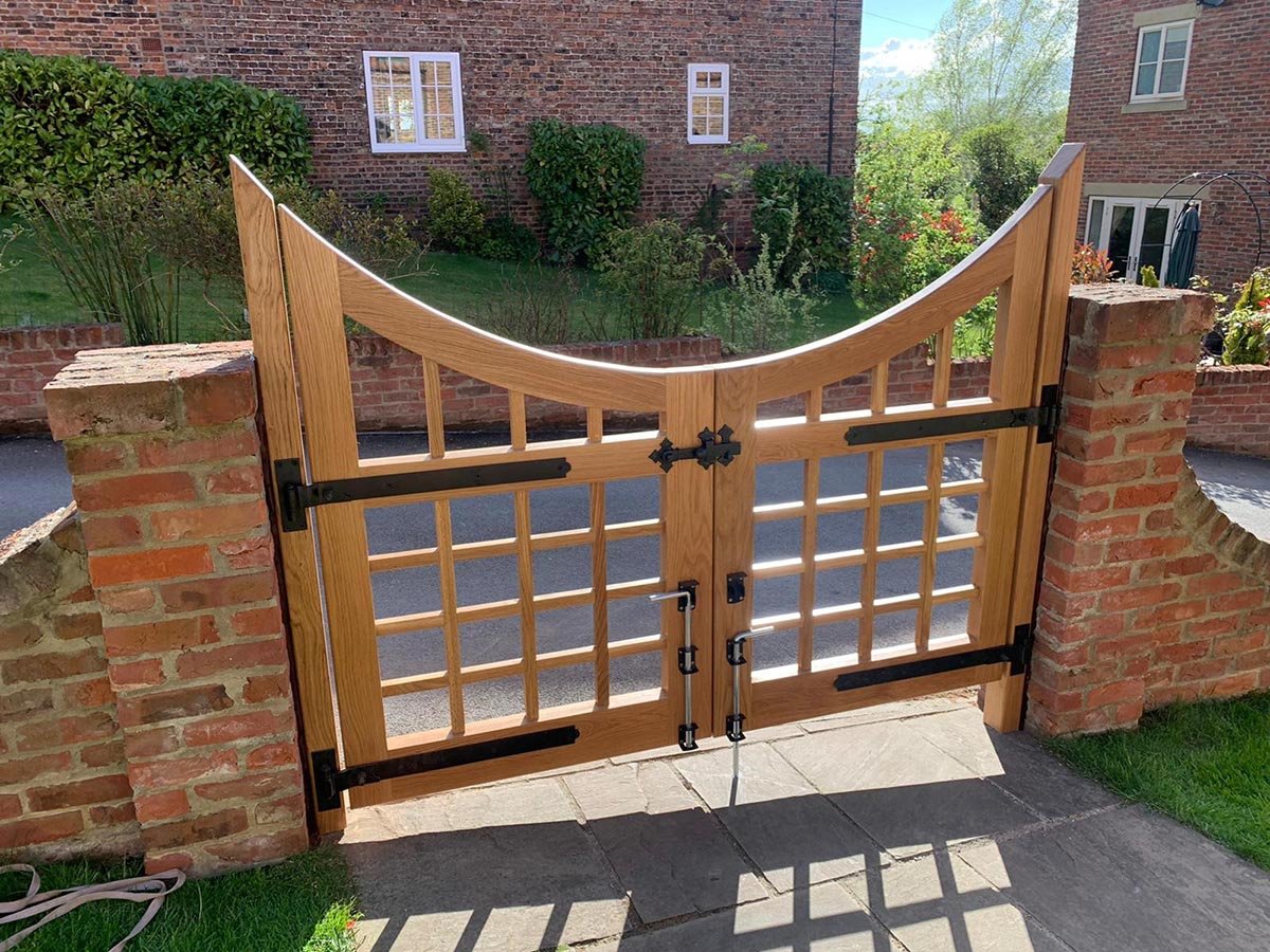 Oak Gates 2