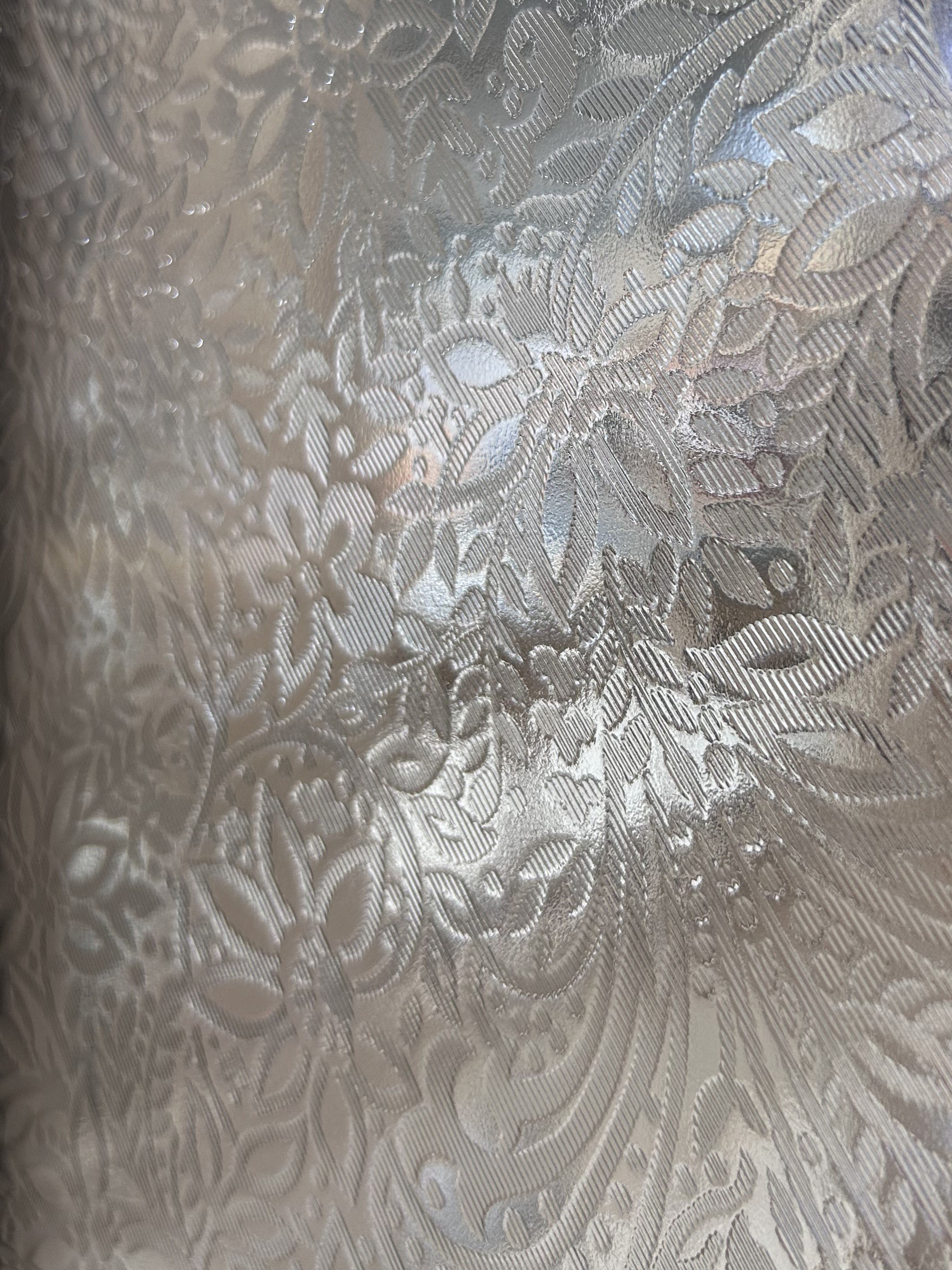 Chantilly Glass