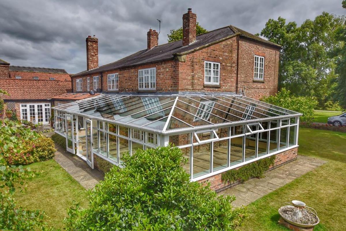 Accoya conservatory