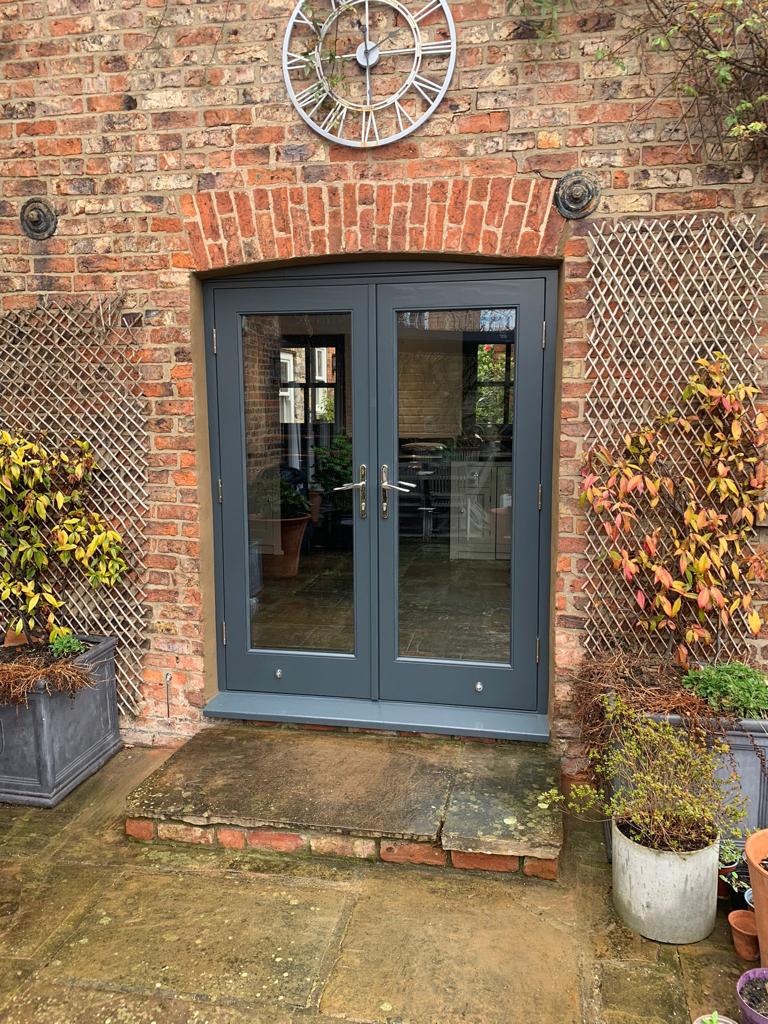 French Doors Curved Top Rail 1