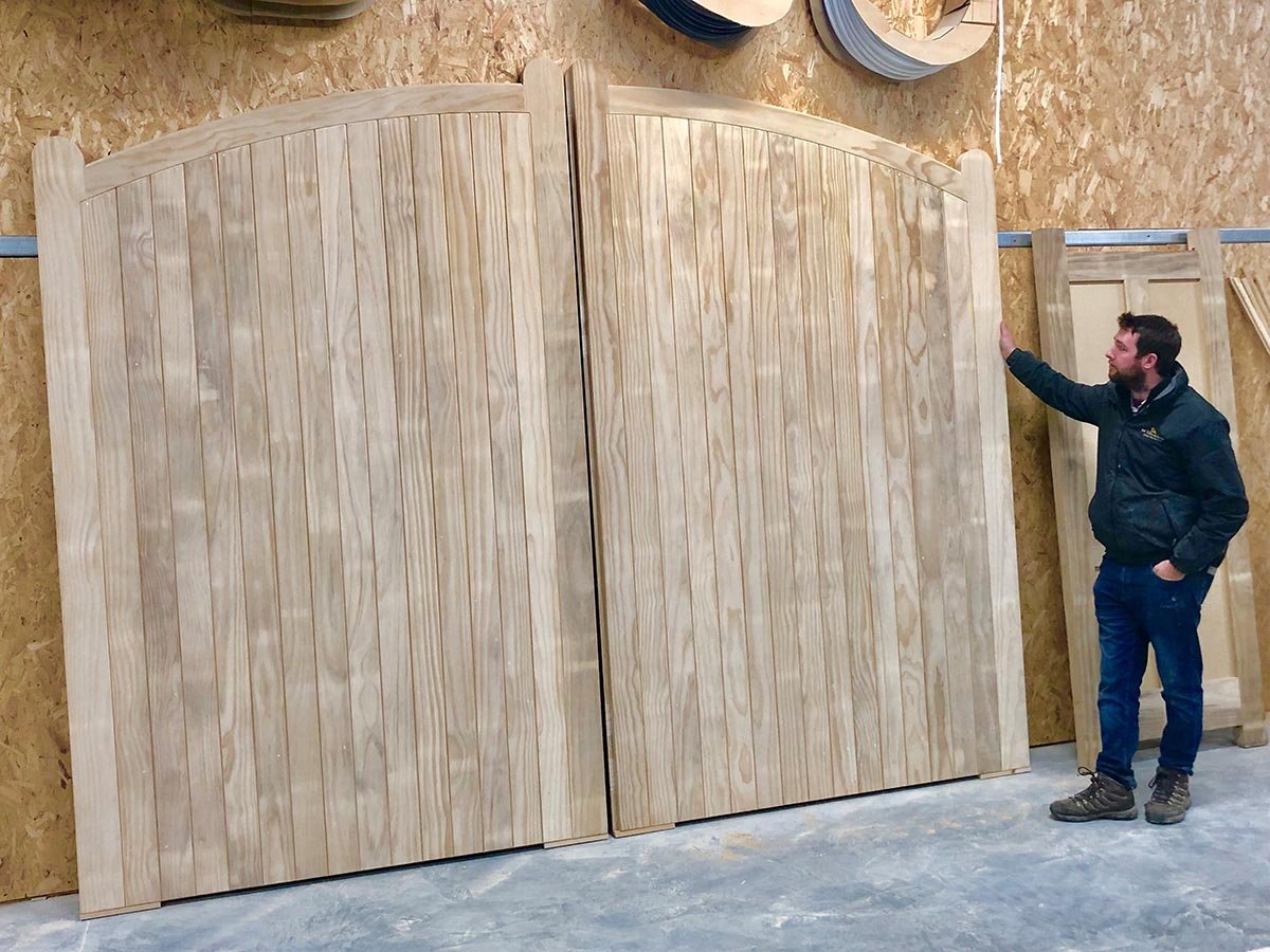 Accoya Gates
