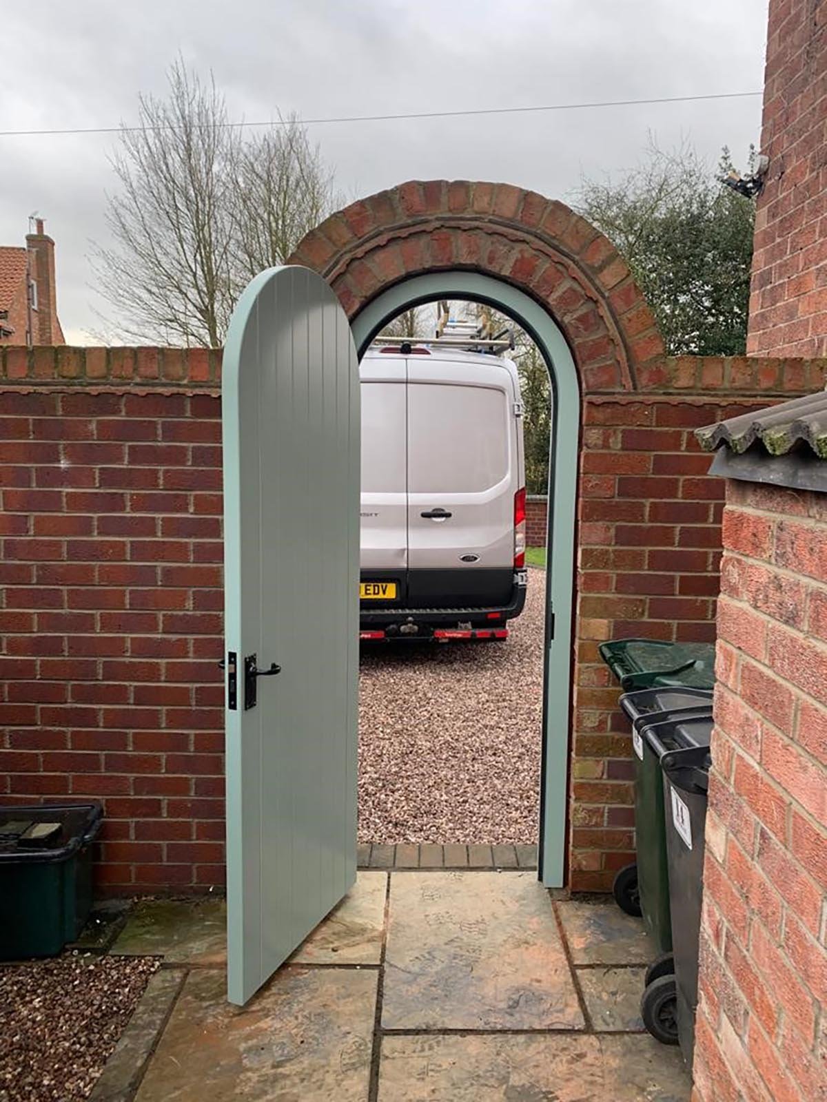Curved Headed Gates 1