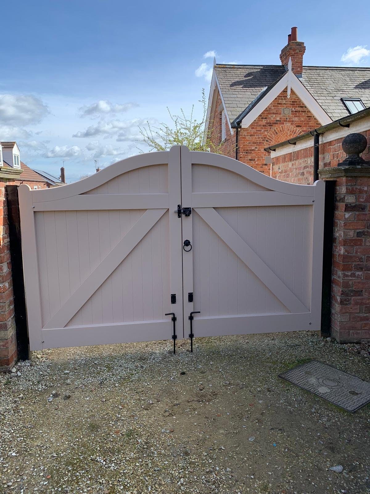 Internal Gate