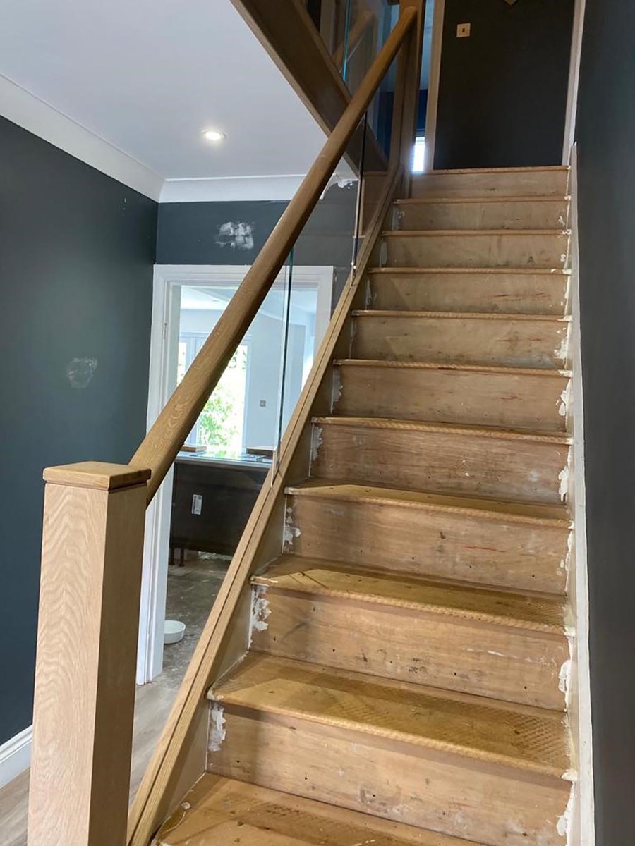 Oak cladded staircase 1