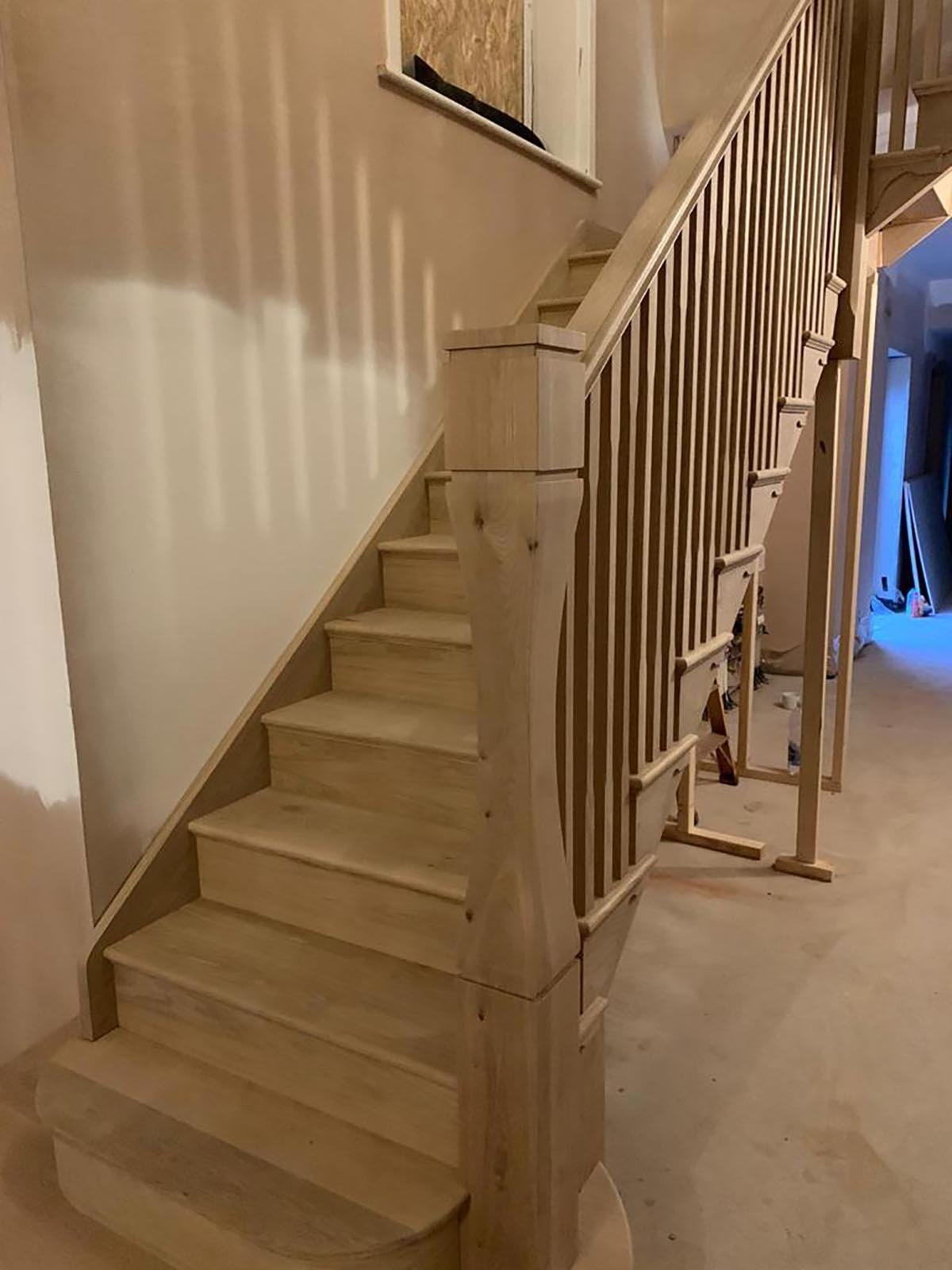 Staircase oak 3