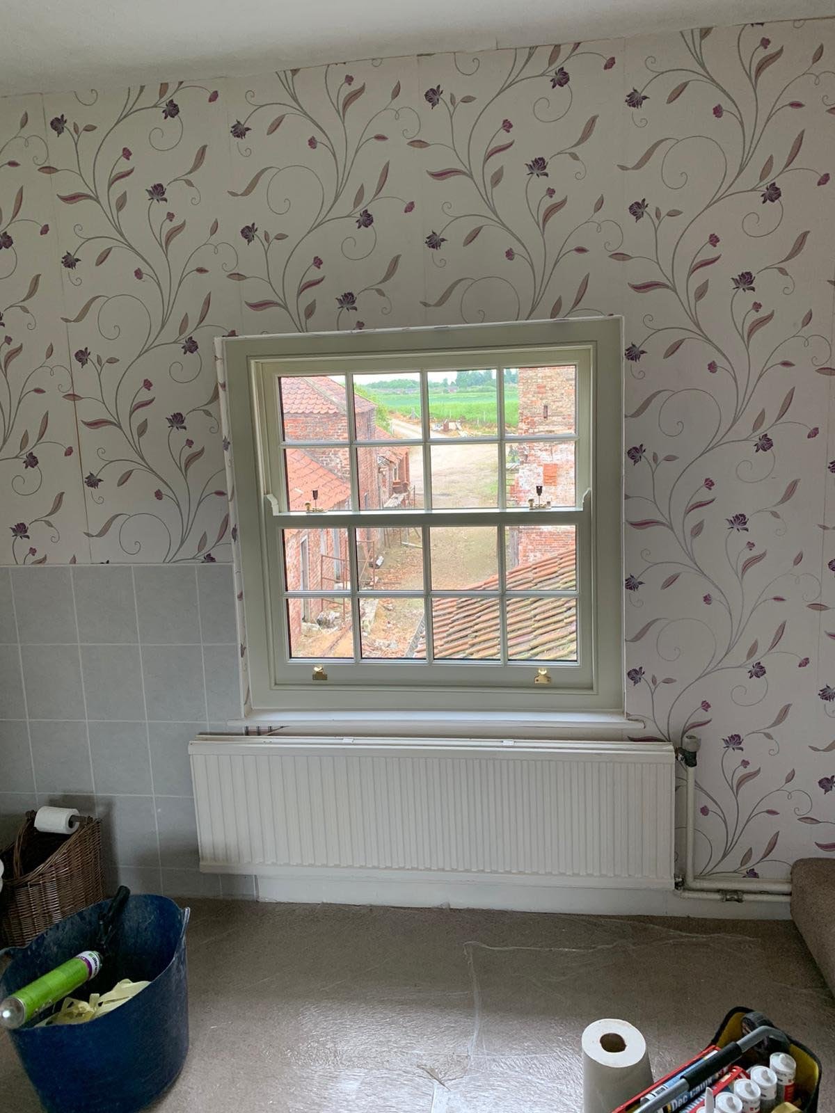 Box window internal - 3